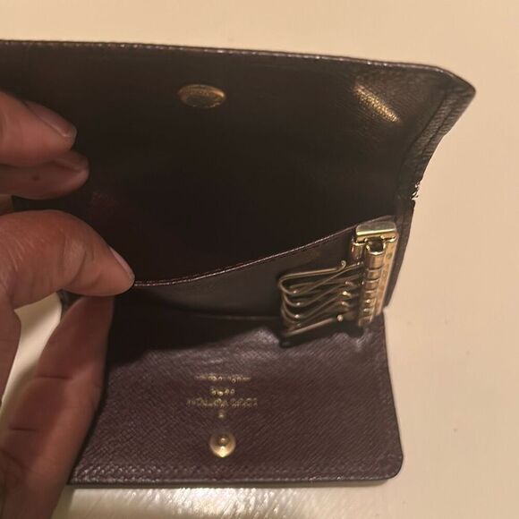 Louis Vuitton Taiga Key Holder Case Dark Brown Textured Leather Quiet Luxury - Picture 8 of 10